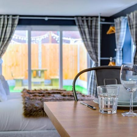 Sixtysix By Sorted Stay Southend-on-Sea Exterior photo