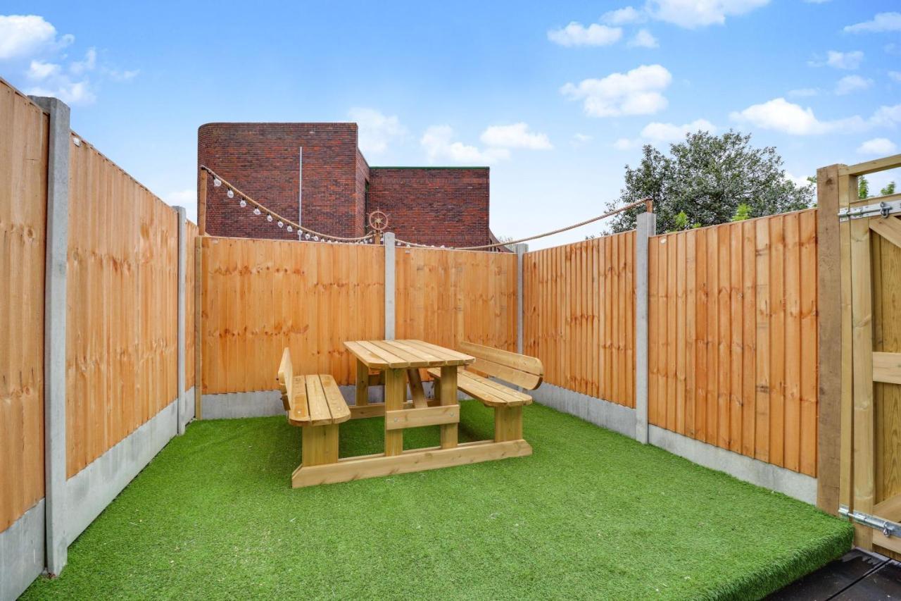 Sixtysix By Sorted Stay Southend-on-Sea Exterior photo