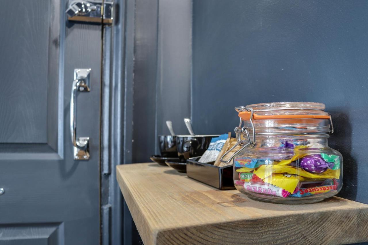 Sixtysix By Sorted Stay Southend-on-Sea Exterior photo